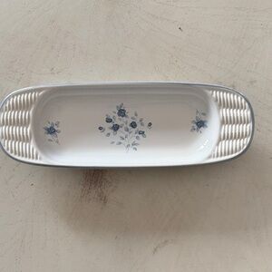 Pfaltzgraff Poetry Ceramic Basketweave Serving Tray blue & white